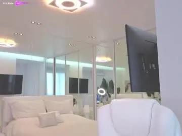 wow_eva_wow on Chaturbate 