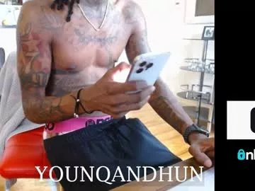 Freechat younqandhunq on Chaturbate