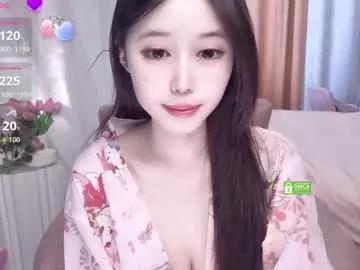 Freechat yuyouwei on Chaturbate