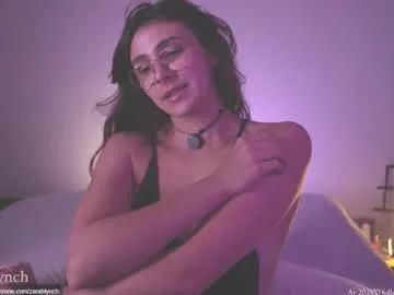 Freechat zarahlynch on Chaturbate