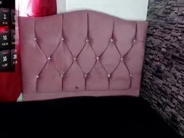 Freechat zoe_bronw on Chaturbate