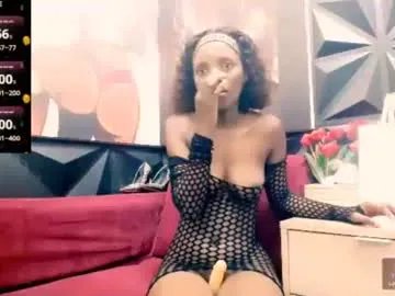 Freechat zuzu_angel on Chaturbate