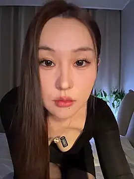 Freechat -cyber-butterfly- on StripChat