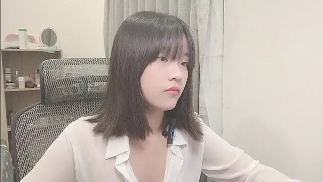 Freechat 87wawa on StripChat