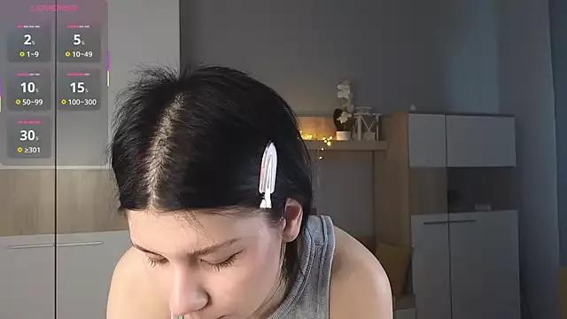 _MillieWillie_ from StripChat is Freechat