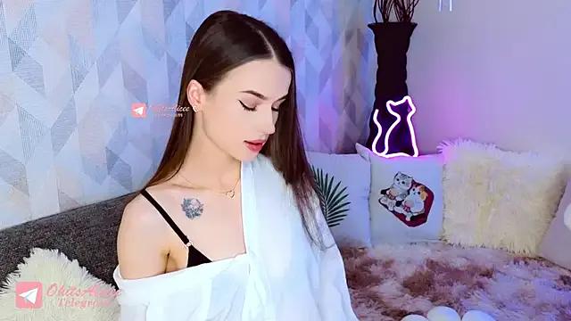 Freechat _OhitsMe on StripChat