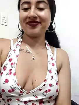 _Sarah-Office1 from StripChat is Freechat