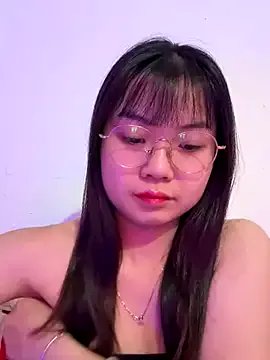 Freechat _ZaraLux_ on StripChat