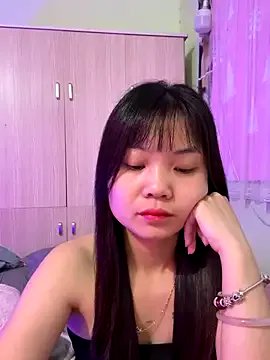 Freechat _ZaraLux_ on StripChat