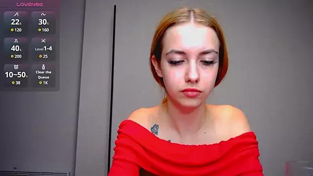 A_Karolina from StripChat is Freechat
