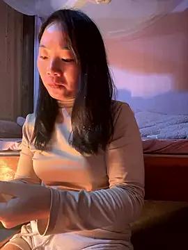 AAANINE22 on StripChat