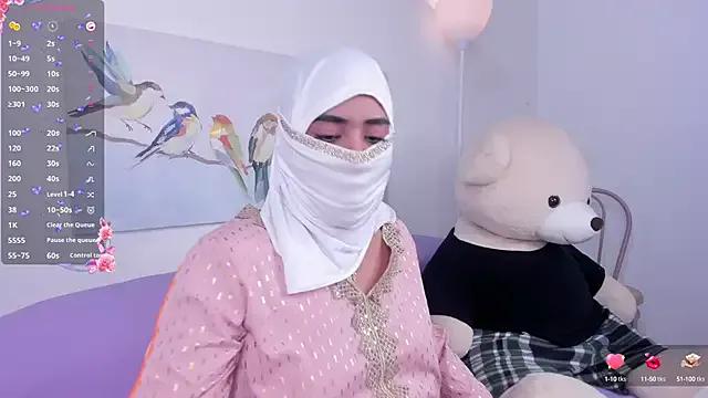 Aaliyah_arabic from StripChat is Freechat