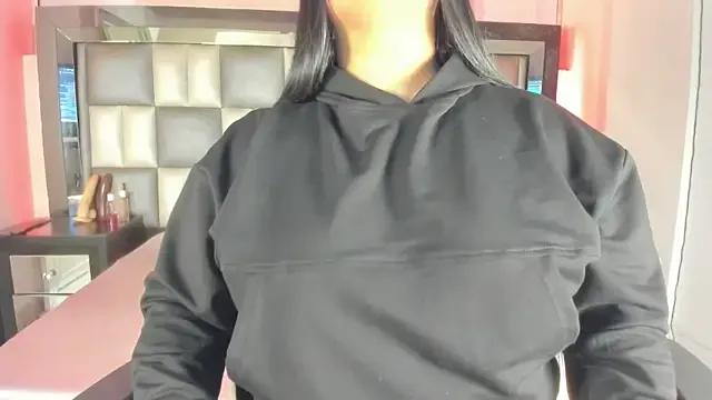 abbiecollins_js on StripChat 