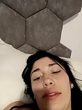 Freechat AbbyLewiis on StripChat