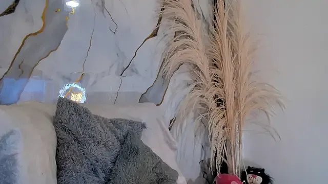 Freechat AbbyLewiis on StripChat