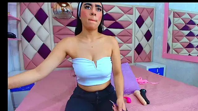 abbyrouss_ from StripChat is Freechat