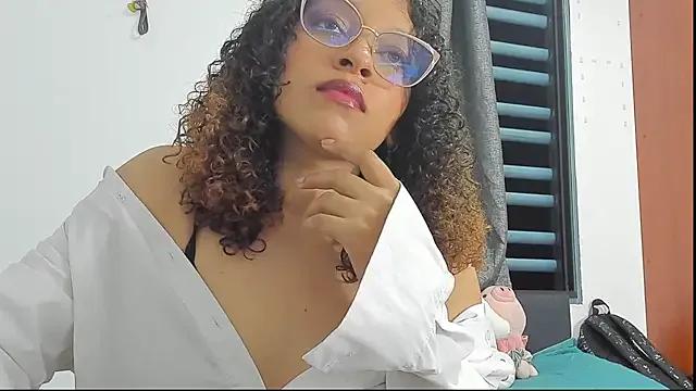 Freechat Ada_gales_ on StripChat