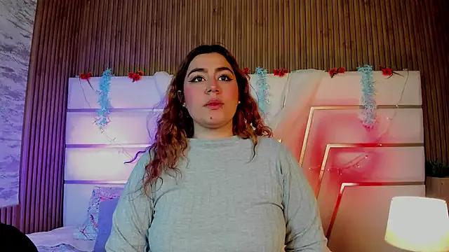 AdelaTaylor from StripChat is Freechat