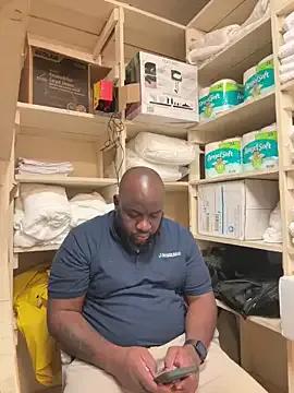 africandickxxl from StripChat is Freechat