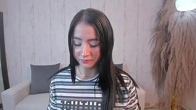 agatha_adamss from StripChat