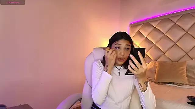 agathaclark_ from StripChat is Freechat