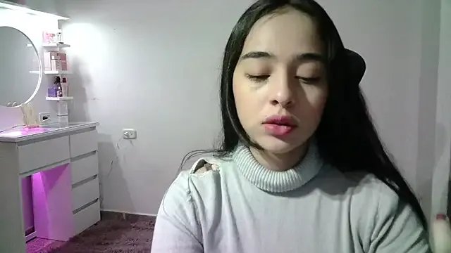 Freechat aineangeel on StripChat