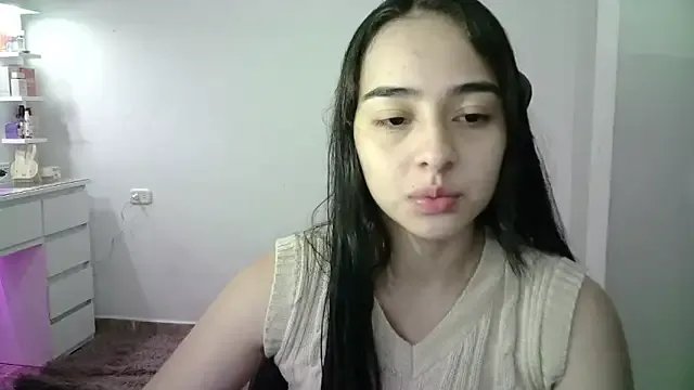 Freechat aineangeel on StripChat