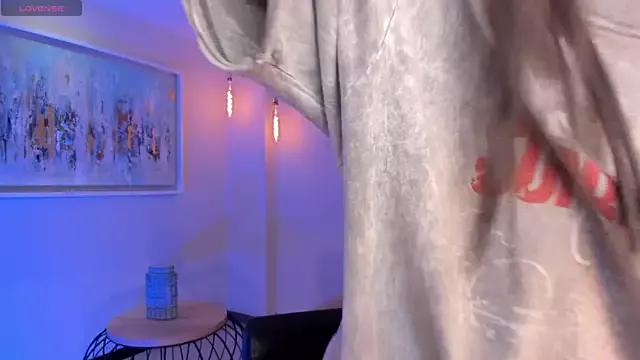 AlanaCraft from StripChat