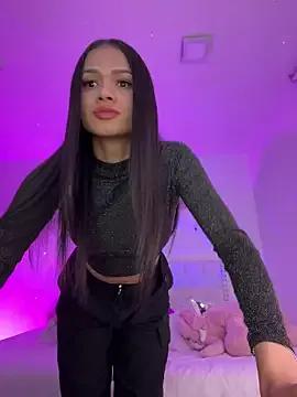 alee_lenoxx from StripChat