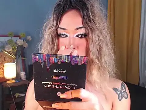 Freechat AleinaCroft on StripChat