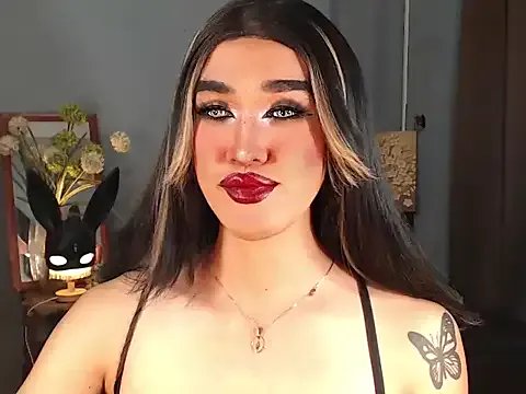 Freechat AleinaCroft on StripChat