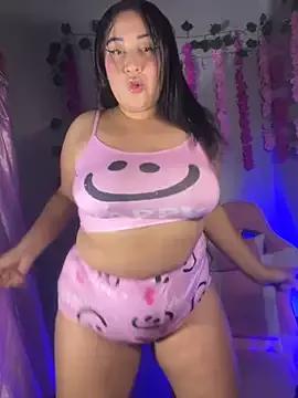 Alexxabelle from StripChat is Freechat