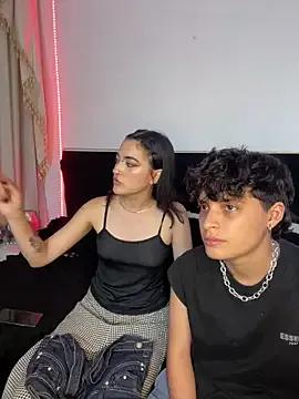 Alice_Dark21 — show absolutely naked ass +slap it