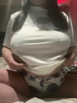AliceBabes from StripChat is Freechat