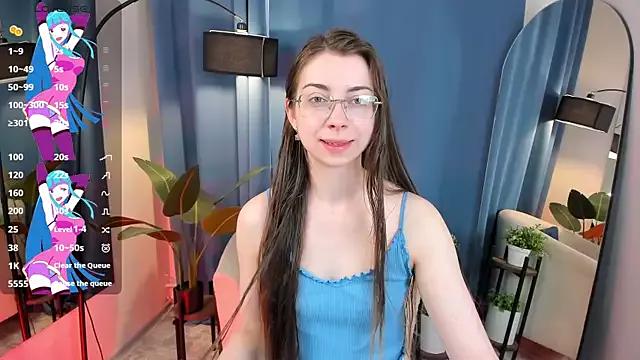 AliceBlaine from StripChat is Freechat