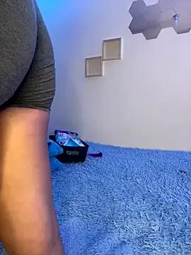 Aliceee_11 — TAKE OFF BRA