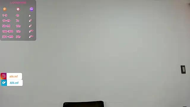 Private aliciakozlov on StripChat