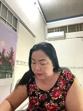 Alinat_ from StripChat is Freechat