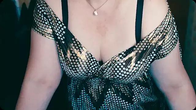 AlisaHot55 from StripChat is Freechat
