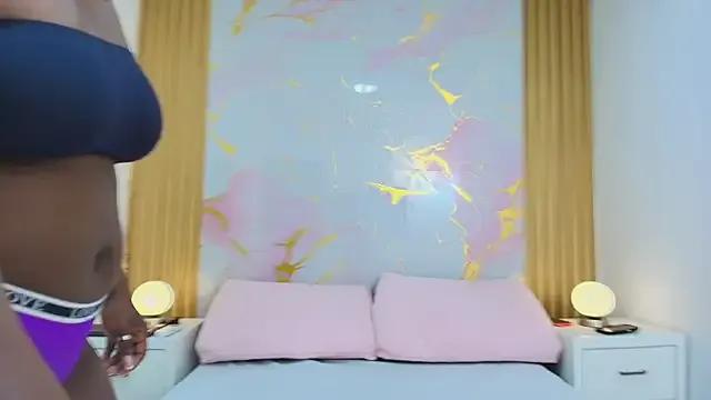 AlishaDixon from StripChat is Freechat