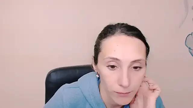 AlissaJersi from StripChat is Freechat