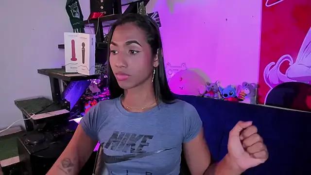 Alissemasiel on StripChat