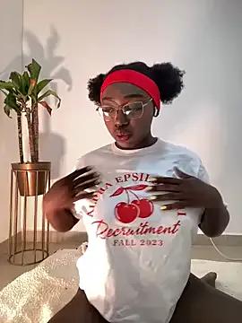 Avatar of alissradiante1