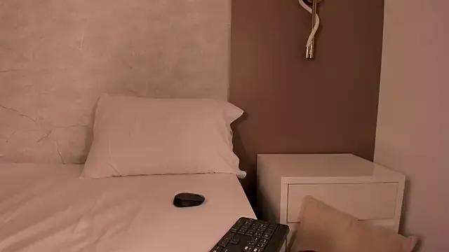 allie_bruce on StripChat 