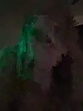 AllieRose94 on StripChat 