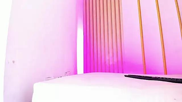 Alukah_Nova from StripChat is Freechat