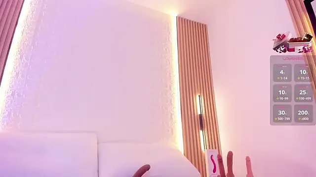 Freechat alyssa_vargas on StripChat