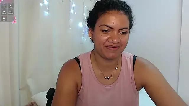 Amalia1893 from StripChat is Freechat