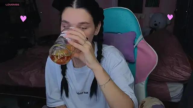 Amanda_Tender on StripChat