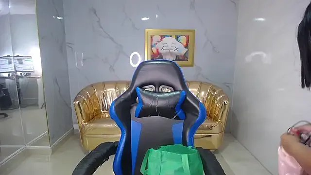 Freechat ambar_fox_s on StripChat